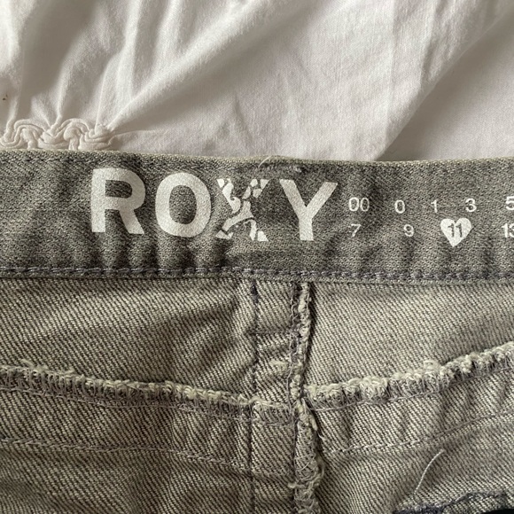 Girls Roxy Jean skirt in Grey denim - Picture 2 of 2